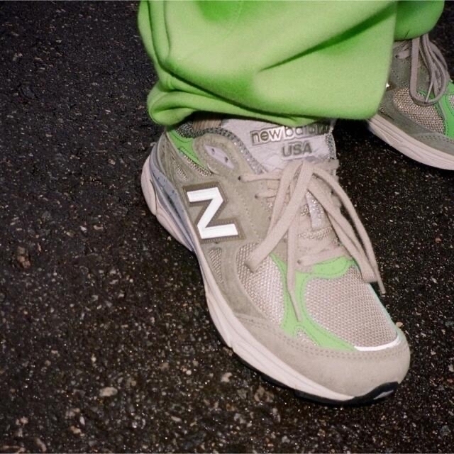 New Balance(ニューバランス)のPatta × New Balance 990v3 (M990PP3) メンズの靴/シューズ(スニーカー)の商品写真