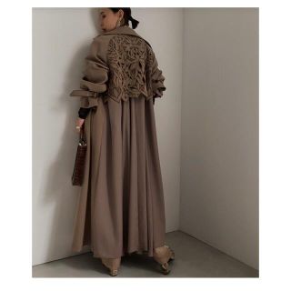 アメリヴィンテージ(Ameri VINTAGE)のAmeri vintage BACK CUTTING LACE COAT  (トレンチコート)