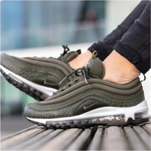 NIKE(ナイキ)ののん様専用　Nike ナイキ Air Max 97  レディースの靴/シューズ(スニーカー)の商品写真