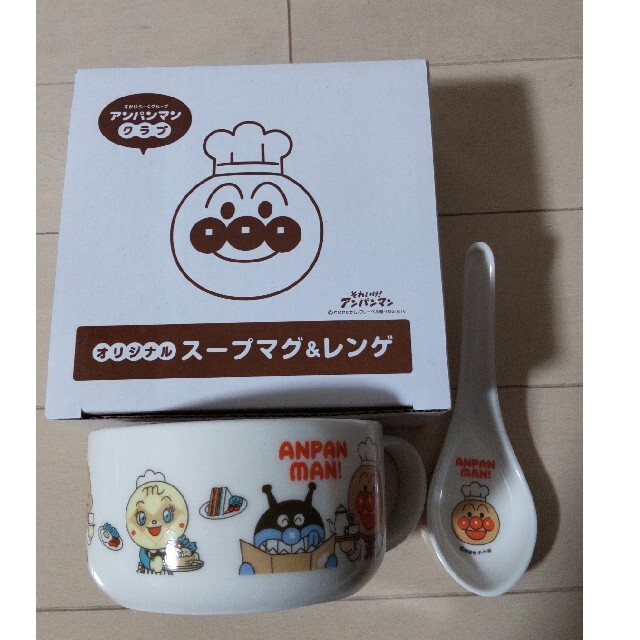 アンパンマン(アンパンマン)の新品  アンパンマン  スープマグ&レンゲ インテリア/住まい/日用品のキッチン/食器(食器)の商品写真