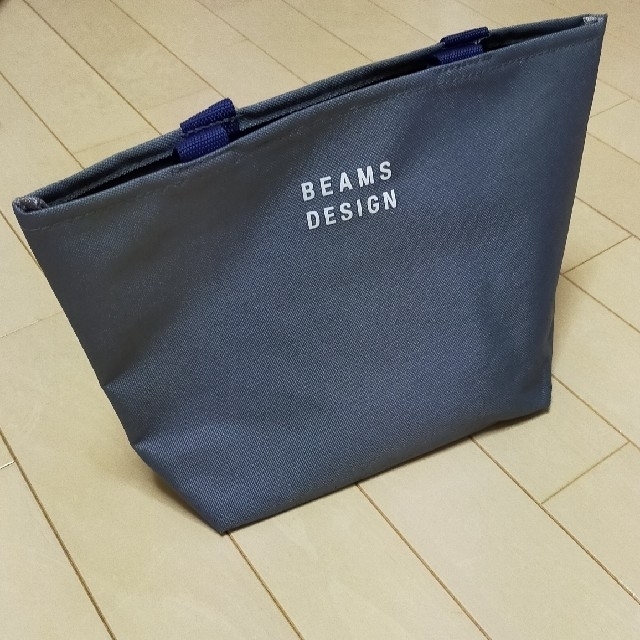 BEAMS(ビームス)の新品　BEAMS　DESIGN　トートバック　お弁当入れやサブバッグにも◎ レディースのバッグ(トートバッグ)の商品写真