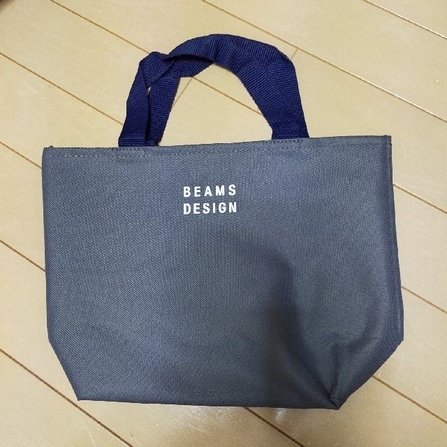 BEAMS(ビームス)の新品　BEAMS　DESIGN　トートバック　お弁当入れやサブバッグにも◎ レディースのバッグ(トートバッグ)の商品写真