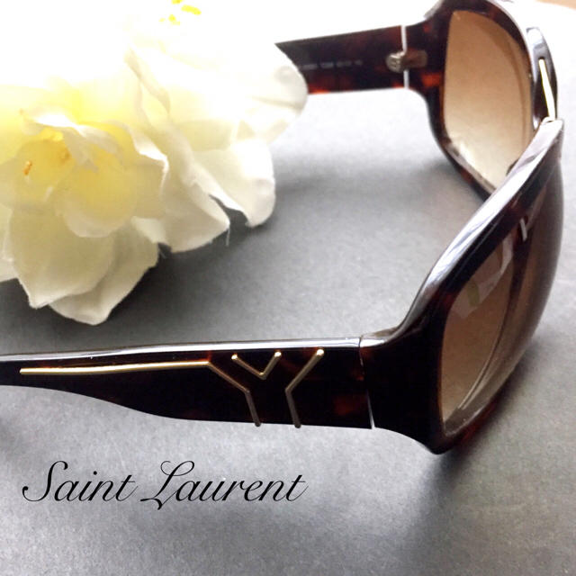 Saint Laurent(サンローラン)のジェリー様専用サンローランパリ サングラス レディースのファッション小物(サングラス/メガネ)の商品写真