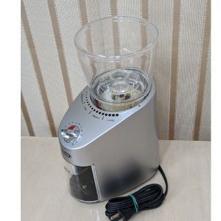 デロンギ(DeLonghi)のデロンギ ミル コーン式コーヒーグラインダー KG366J(電動式コーヒーミル)