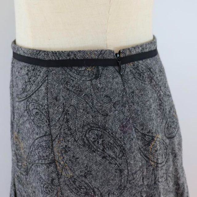 COMME CA ISM(コムサイズム)のCOMME CA ISM コムサイズム　ペイズリー　ツィードスカート レディースのスカート(ひざ丈スカート)の商品写真