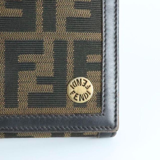 FENDI - FENDI 二つ折り長財布 ズッカ柄 キャンバス ブラウンの通販 by