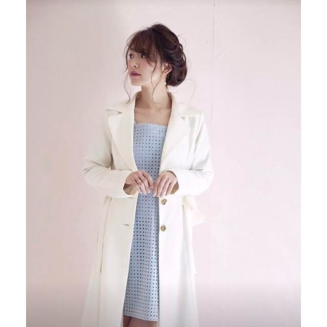 レディース 白 ボタン トレンチコート リボン 女性 春服 おしゃれ