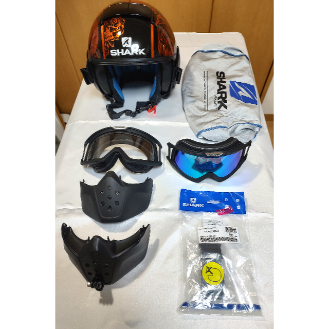 K0343 SHARK DRAK ヘルメット Mサイズ+備品付 バラ売り不可 モール 37
