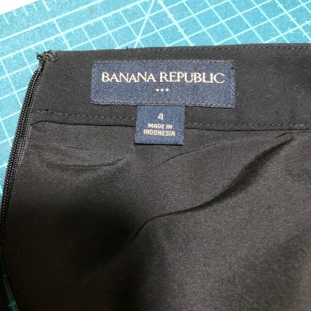 Banana Republic(バナナリパブリック)のBANANA REPUBLIC  大っきいサイズスカート レディースのスカート(ひざ丈スカート)の商品写真