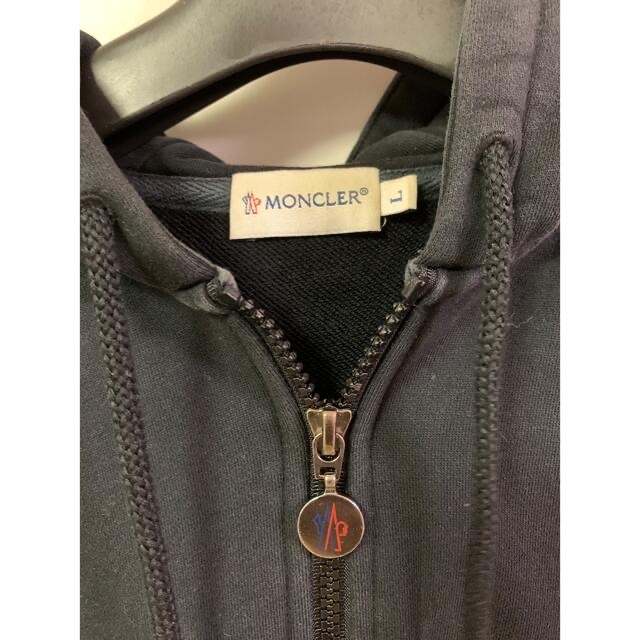 MONCLER(モンクレール)のMONCLER パーカー　Lサイズ メンズのトップス(パーカー)の商品写真