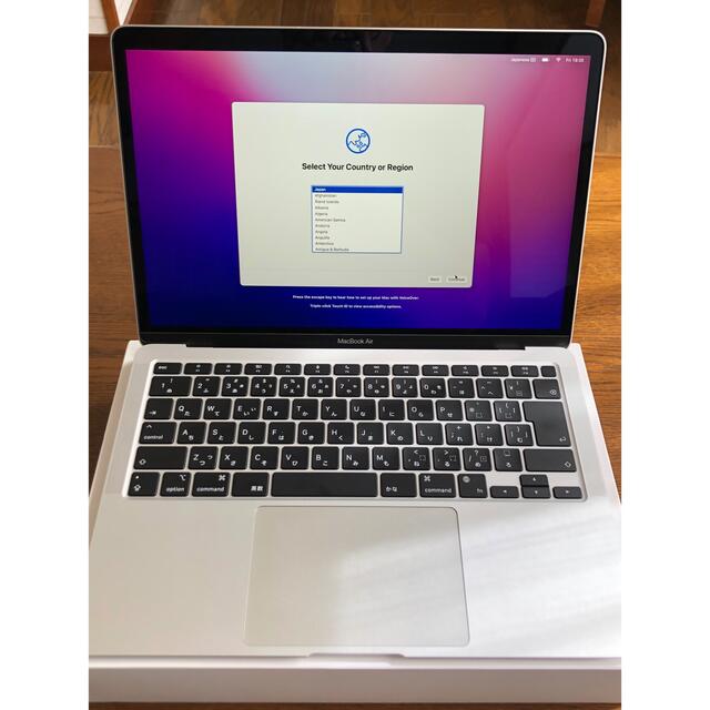 直送商品 (Apple) Mac - 美品(ほぼ新品) M1 Air MacBook ノートPC