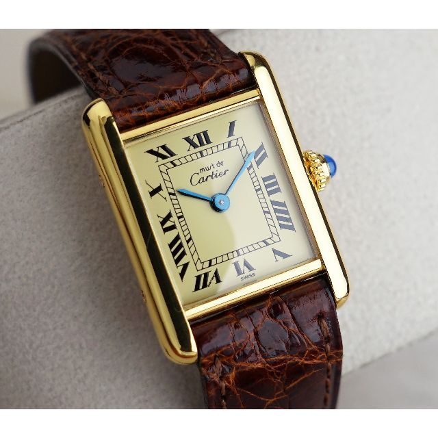 美品 カルティエ マスト タンク アイボリー ローマン SM Cartier