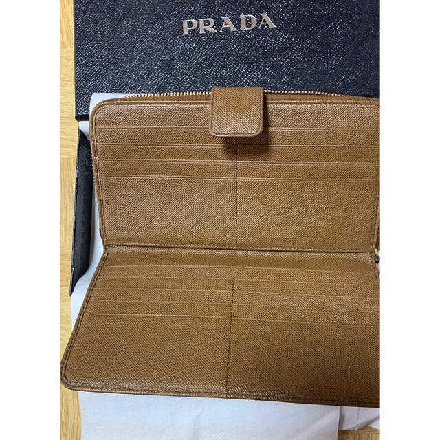 PRADA(プラダ)のプラダ　長財布 レディースのファッション小物(財布)の商品写真