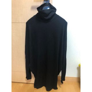 ビームス(BEAMS)の【美品】de bon coer  タートルカットソー　黒(カットソー(長袖/七分))