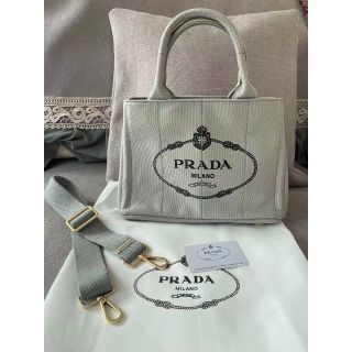 プラダ カナパの通販 6,000点以上 | PRADAを買うならラクマ