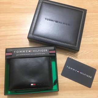 トミーヒルフィガー(TOMMY HILFIGER)のTOMMY HILFIGER トミーヒルフィガー 二つ折り財布　箱カード付き(折り財布)