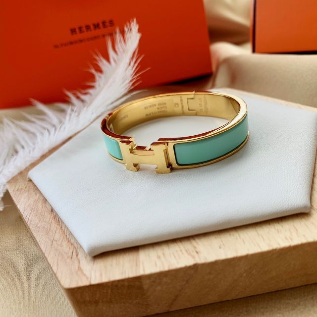 上品な 美品 エルメス HERMES クリッククラックPM バングル