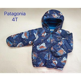 パタゴニア(patagonia)のPatagonia フード付きリバーシブルダウン 4T(100~110)(ジャケット/上着)