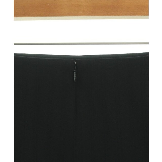 INDIVI(インディヴィ)のINDIVI インディヴィ ひざ丈スカート 12(XL位) 黒系(ストライプ) 【古着】【中古】 レディースのスカート(ひざ丈スカート)の商品写真