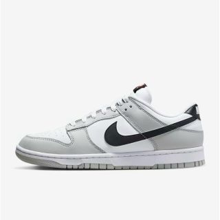 ナイキ(NIKE)の新品未使用 ダンクロー SE ロッタリー "グレーフォグ / ライトクリムゾン"(スニーカー)