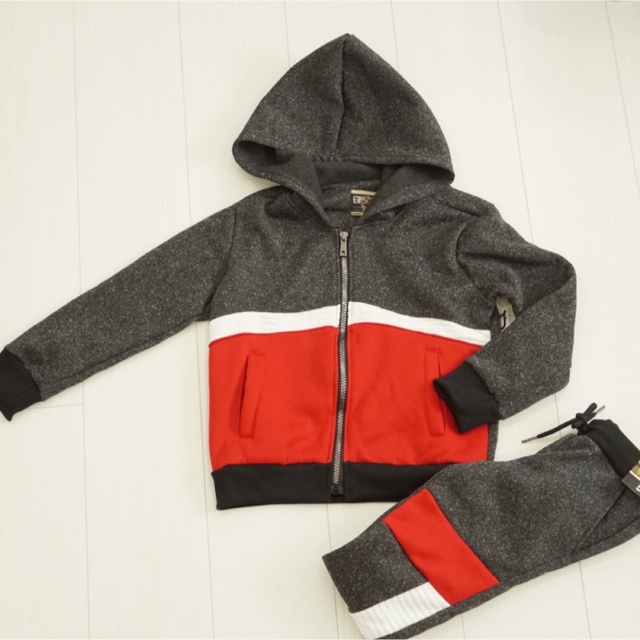 Black Marl/Red 2pc Set (5T)