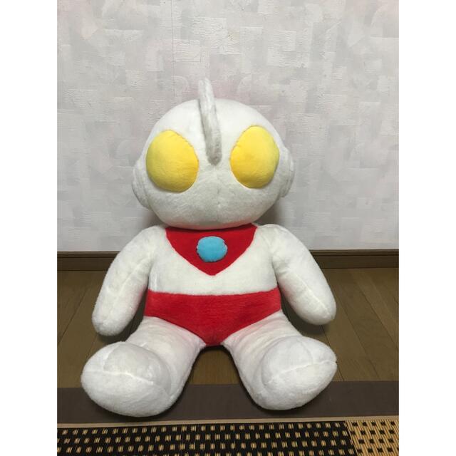 ウルトラマン　特大　ぬいぐるみ