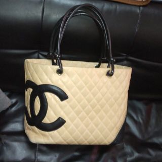 シャネル カンボンライン トートバッグ(レディース)(ベージュ系)の シャネル カンボンライン トートバッグ(レディース)(ベージュ系)の
