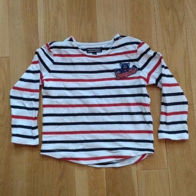 TOMMY HILFIGER(トミーヒルフィガー)のトミーヒルフィガー　キッズペア　ロンＴ キッズ/ベビー/マタニティのキッズ服男の子用(90cm~)(Tシャツ/カットソー)の商品写真