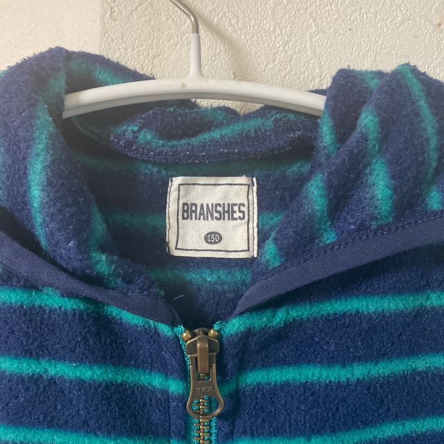 Branshes(ブランシェス)のBRANSHES フリースパーカー キッズ/ベビー/マタニティのキッズ服男の子用(90cm~)(Tシャツ/カットソー)の商品写真