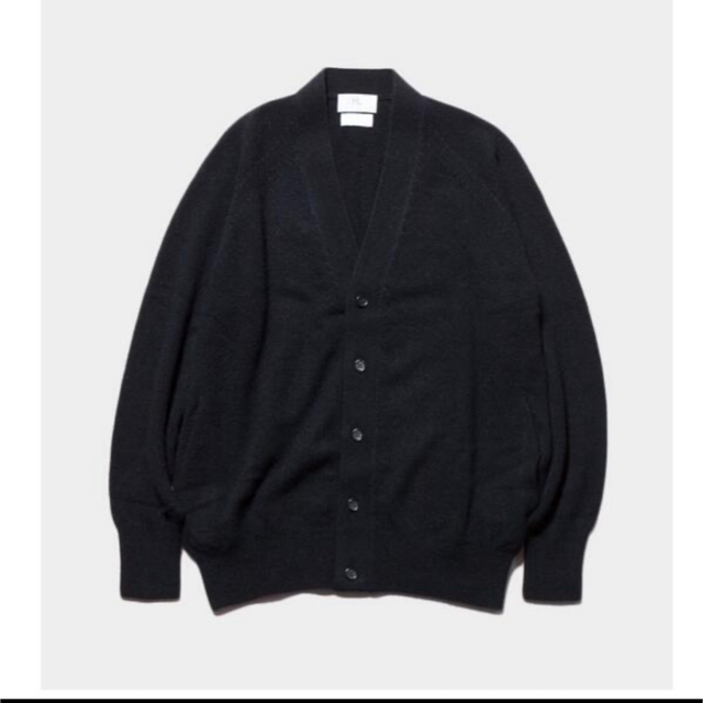 COMOLI(コモリ)のHERILL Whole garment cashmere cardigan メンズのトップス(カーディガン)の商品写真