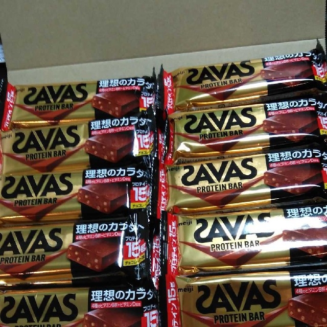 SAVAS(ザバス)の【明治ザバスプロテインバー１８本】プロテインバー・プロテイン・ザバス・お菓子 食品/飲料/酒の健康食品(プロテイン)の商品写真