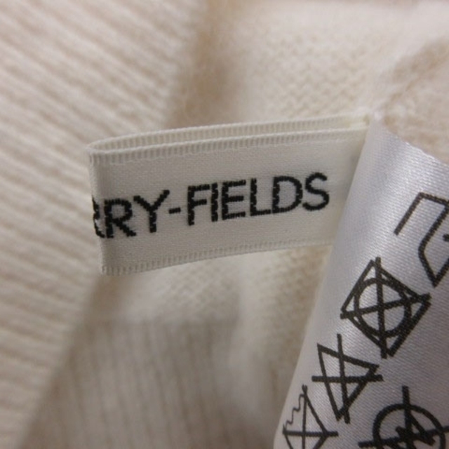 STRAWBERRY-FIELDS(ストロベリーフィールズ)のストロベリーフィールズ ニット カットソー ウール アンゴラ混 長袖 白 レディースのトップス(ニット/セーター)の商品写真