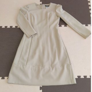 René - 未使用✨ルネ✨ワンピース 38サイズの通販 by Rose💖|ルネなら 超目玉特価品 38 ワンピース 最終値下げ【新品未使用】 ルネ Rene ひざ丈ワンピース