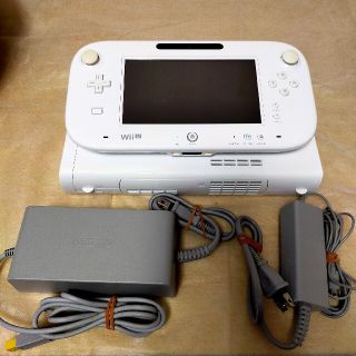 ウィーユー(Wii U)のwiiu本体 32g マリオカート8内蔵(家庭用ゲーム機本体)