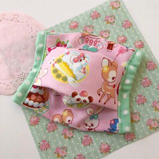 レトロ可愛いプリーツマスク★SSサイズ★キッズサイズ★はいから横丁★ハンドメイド(外出用品)