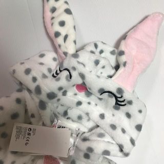 エイチアンドエム(H&M)の新品❤️110-116cmウサギさん♡ハロウィン仮装ボア スーツぬいぐるみ付き(その他)