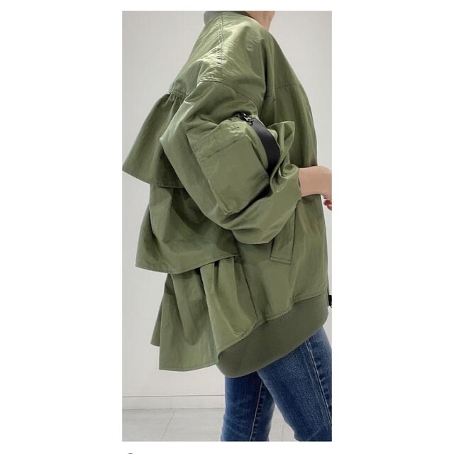 新品❗️イシカワラボ フリルブルゾン