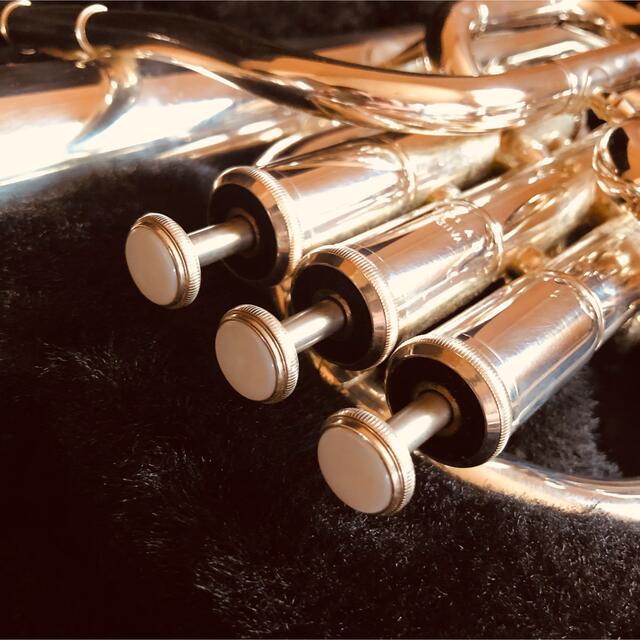 ヤマハ(ヤマハ)の【簡易調整済】銀メッキ仕上げ ヤマハ アルトホルンYAH203S ハードケース付 楽器の管楽器(ホルン)の商品写真