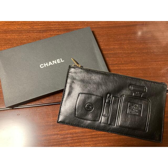 CHANEL ノベルティ　黒　ポーチ