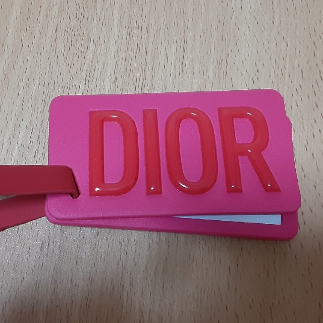 Dior(ディオール)のディオール　キャリーケースタグ レディースのバッグ(スーツケース/キャリーバッグ)の商品写真