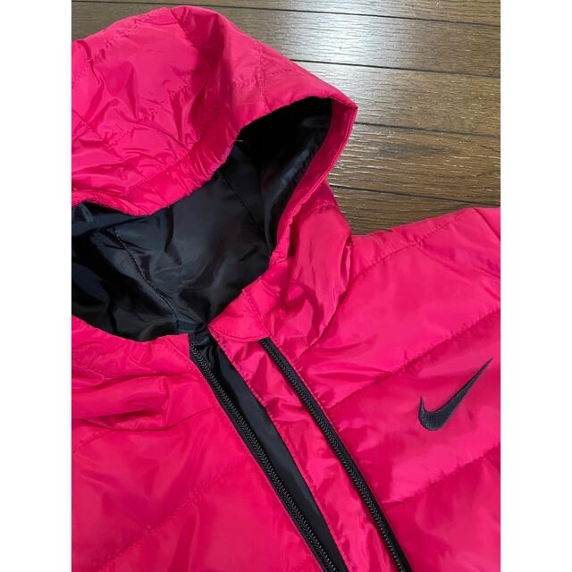 NIKE(ナイキ)の美品　ナイキ　キッズ　ジャケット　120 キッズ/ベビー/マタニティのキッズ服女の子用(90cm~)(ジャケット/上着)の商品写真