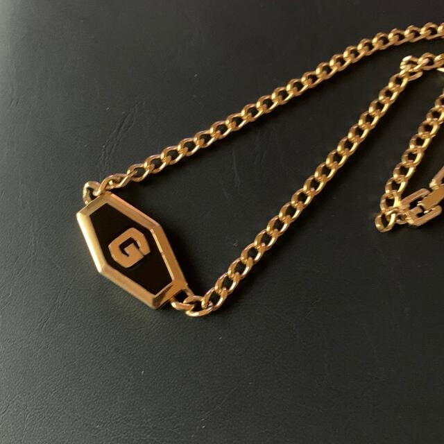 新品未使用 GIVENCHYジバンシー デザインネックレス 正規品