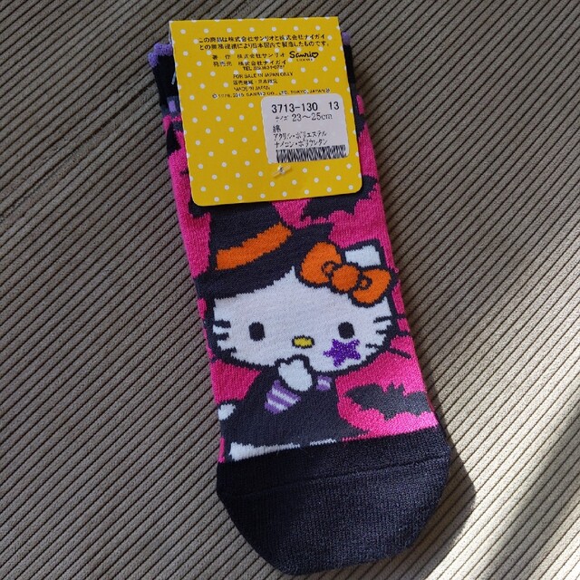 ★HELLO KITTY　スニーカーソックス★ レディースのレッグウェア(ソックス)の商品写真