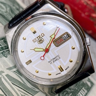 【レトロ可愛い】セイコー5 SEIKO5 ホワイト メンズ腕時計 自動巻き(腕時計(アナログ))