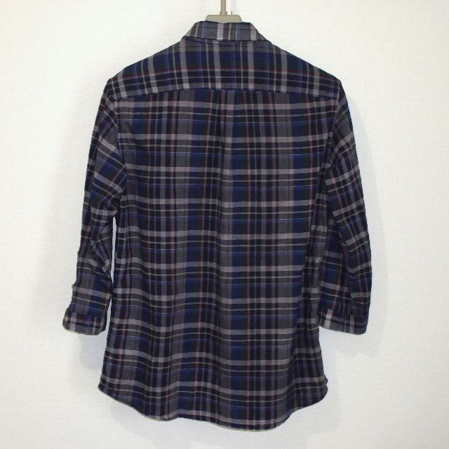 GU(ジーユー)のGU シャツ ロールアップ 七分袖　ネイビー　グレー　L メンズのトップス(シャツ)の商品写真