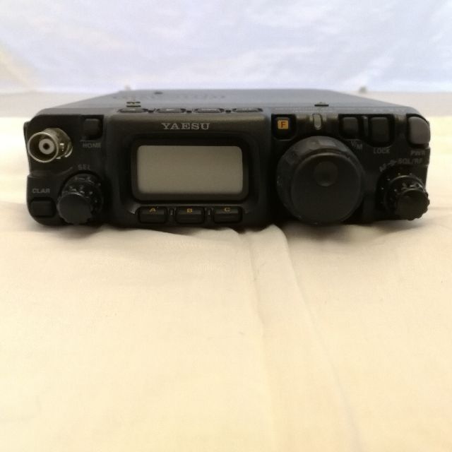 YAESU FT-817 オールモードトランシーバー 【在庫僅少】 gredevel.fr