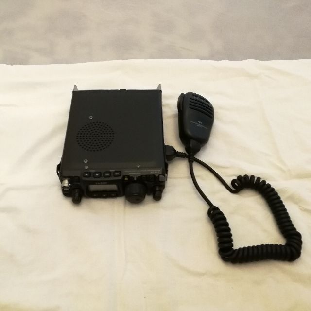 YAESU FT-817 オールモードトランシーバー 【在庫僅少】 gredevel.fr