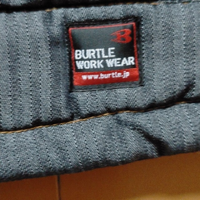 くわちゃん様専用　　　BURTLE　バートル　ベスト　防寒　3L メンズのトップス(ベスト)の商品写真