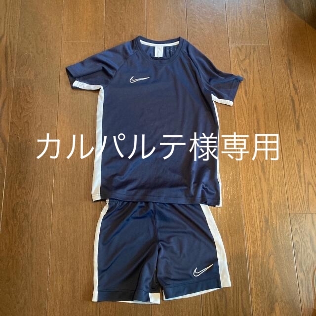 NIKE(ナイキ)のNIKE 半袖 Lサイズ  半ズボン Sサイズ キッズ 140cm セット キッズ/ベビー/マタニティのキッズ服男の子用(90cm~)(その他)の商品写真