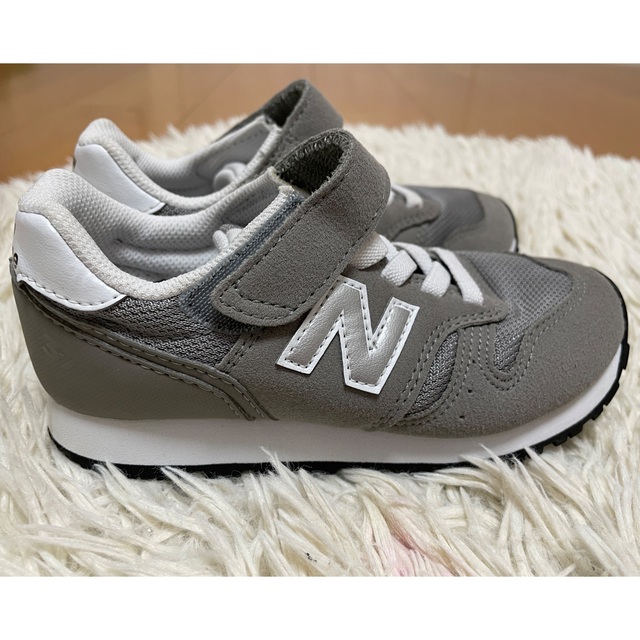 New Balance(ニューバランス)のnew balance キッズ/ベビー/マタニティのキッズ靴/シューズ(15cm~)(スニーカー)の商品写真